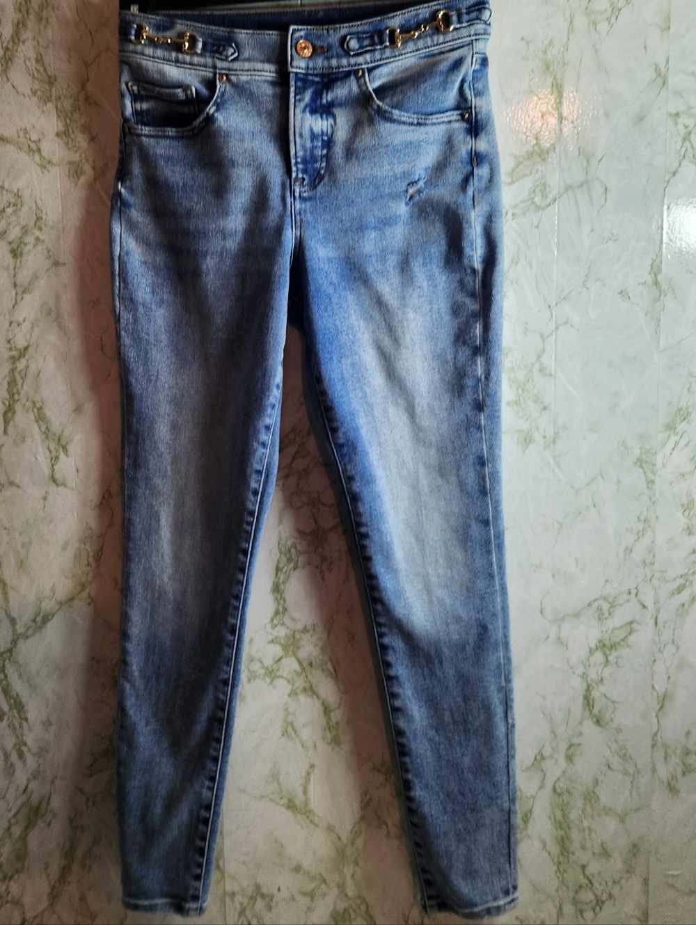 EXPRESS Mid Rise Skinny Jeans - Picture 2 of 14